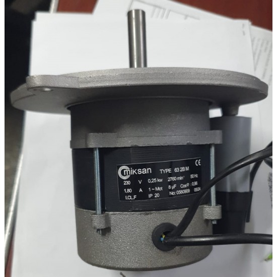 ÖZEL MİLLİ-MİKSAN FAN MOTORU 0,25kW_3000d/d_MONO_63 2A M_FLANŞ_SAAT YÖNÜ TERS_ AK