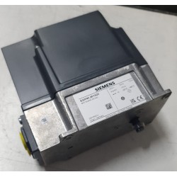 SERVOMOTOR SQM 40.261A20
